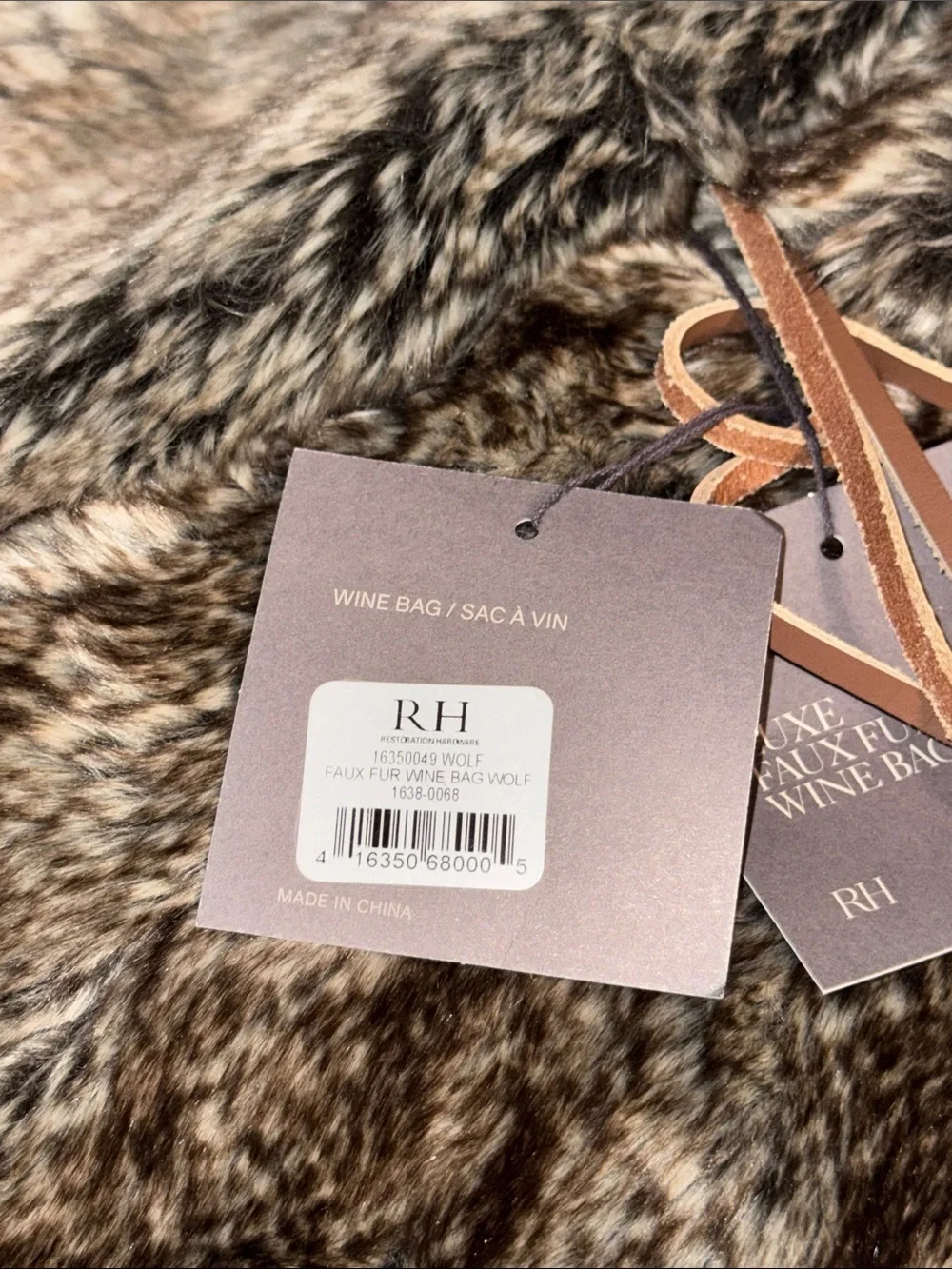 NWT Restoration Hardware RH Faux Fur 🍷 Wine Bottle Cover Great for Gifting/Decor